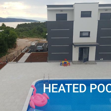 Black&White 2 Apartment Krk Island Екстериор снимка